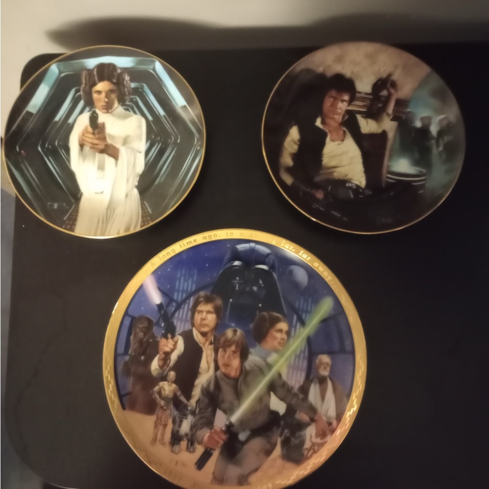 Collectible Plates Star Wars and Indiana Jone’s